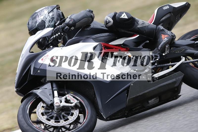 /32 07.07.2025 Plüss Moto Sport ADR/Einsteiger/backside